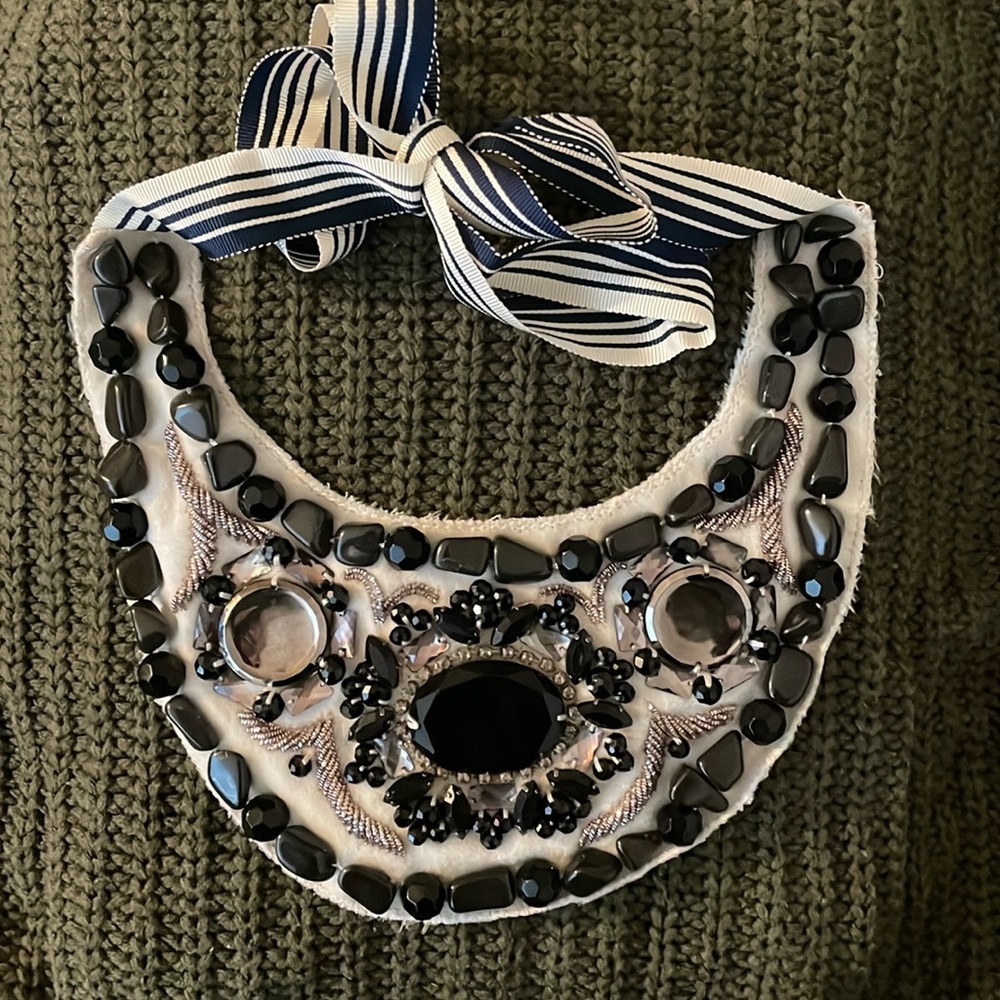 White and black beaded bib necklace